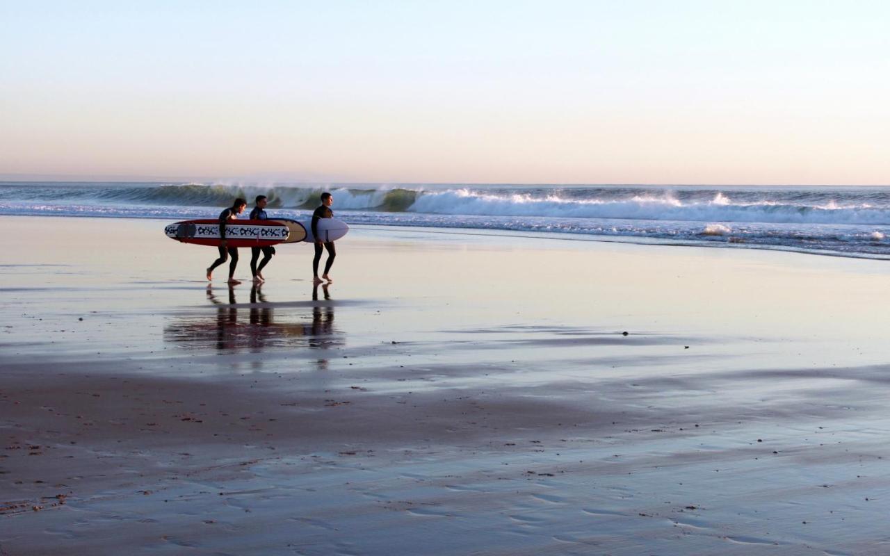Mahara Caparica Surf Camp Costa da Caparica Exterior foto